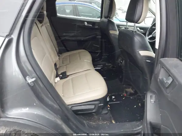 1FMCU9CZ3MUA82526 2021 FORD ESCAPE - Image 8