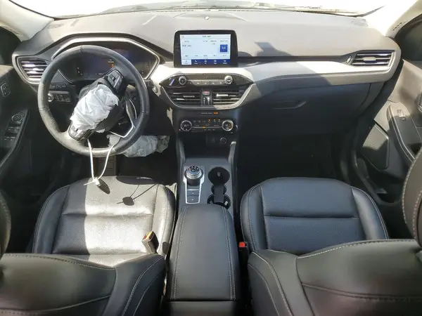 1FMCU9CZ4MUA70210 2021 FORD ESCAPE - Image 8