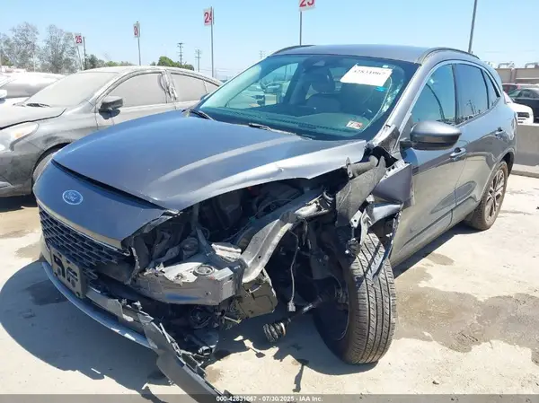 1FMCU9CZ4MUA83409 2021 FORD ESCAPE - Image 2