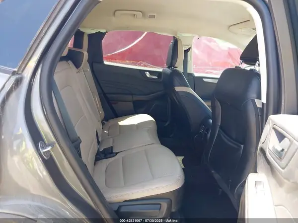 1FMCU9CZ4MUA83409 2021 FORD ESCAPE - Image 8