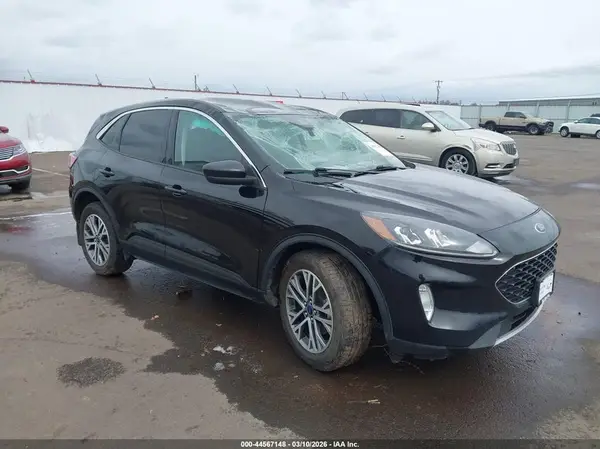 1FMCU9CZ6NUB28688 2022 FORD ESCAPE - Image 1