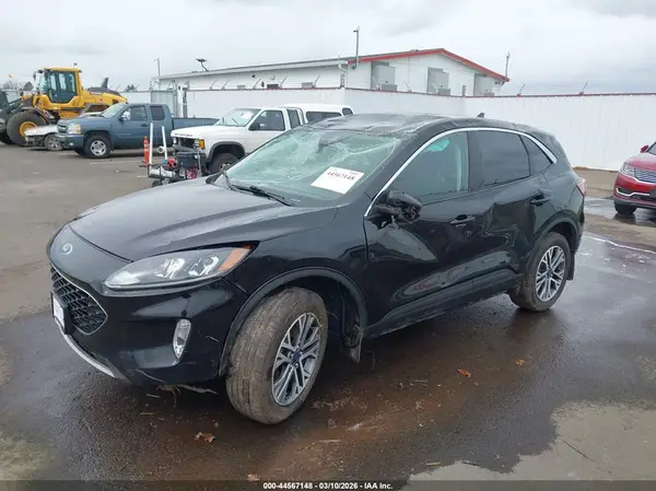 1FMCU9CZ6NUB28688 2022 FORD ESCAPE - Image 2