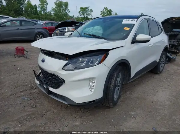1FMCU9CZ7MUB16676 2021 FORD ESCAPE - Image 2