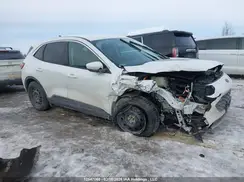 1FMCU9CZXNUA49797 2022 FORD ESCAPE