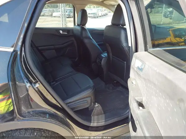 1FMCU9DZ3LUB00519 2020 FORD ESCAPE - Image 8