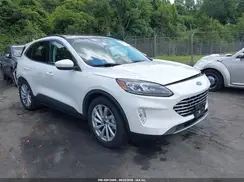 1FMCU9DZ5NUA93057 2022 FORD ESCAPE