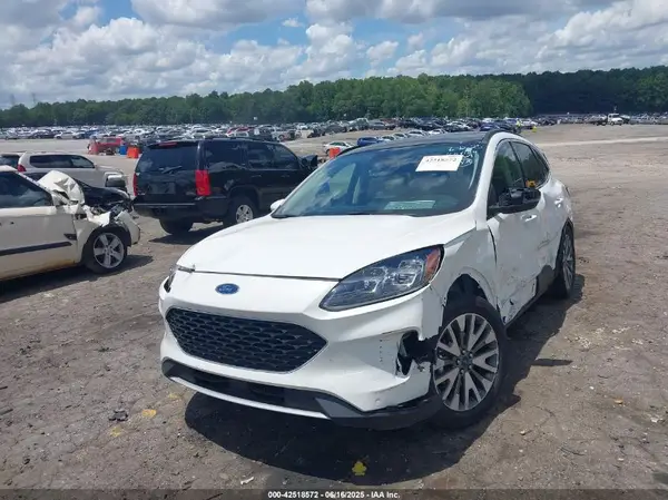 1FMCU9DZ7LUB56124 2020 FORD ESCAPE - Image 2