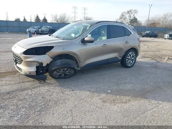 1FMCU9DZ8LUB97958 2020 FORD ESCAPE - Image 2