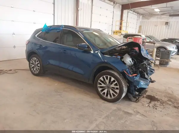 1FMCU9DZ9NUA38627 2022 FORD ESCAPE - Image 1