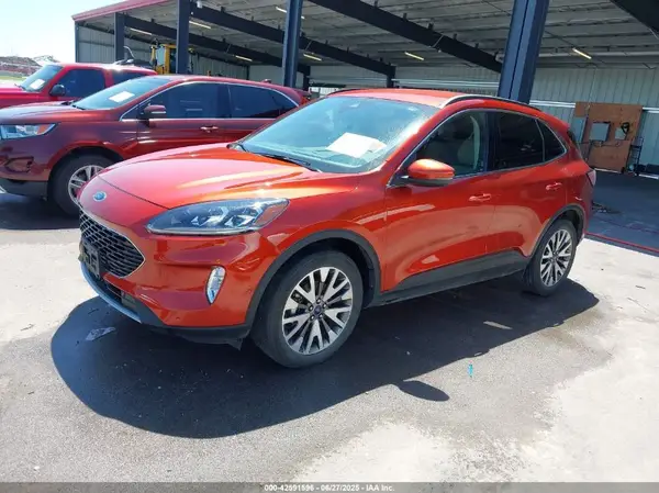 1FMCU9DZXLUA84528 2020 FORD ESCAPE - Image 2