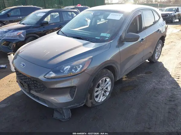 1FMCU9F64NUA82599 2022 FORD ESCAPE - Image 2