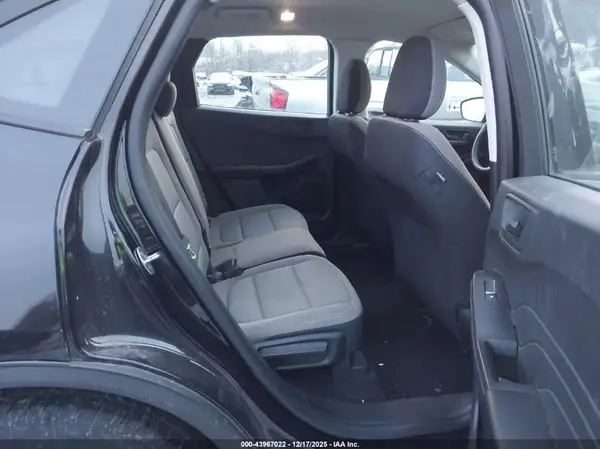 1FMCU9F65MUA33555 2021 FORD ESCAPE - Image 8