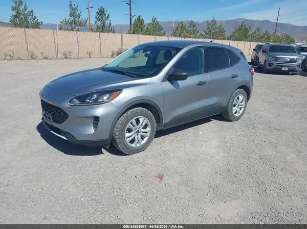1FMCU9F68MUA68073 2021 FORD ESCAPE - Image 2