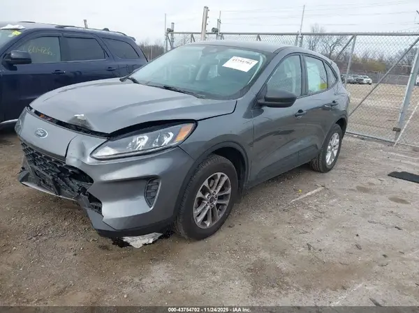 1FMCU9F69MUA15608 2021 FORD ESCAPE - Image 2