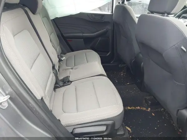 1FMCU9F69MUA15608 2021 FORD ESCAPE - Image 8