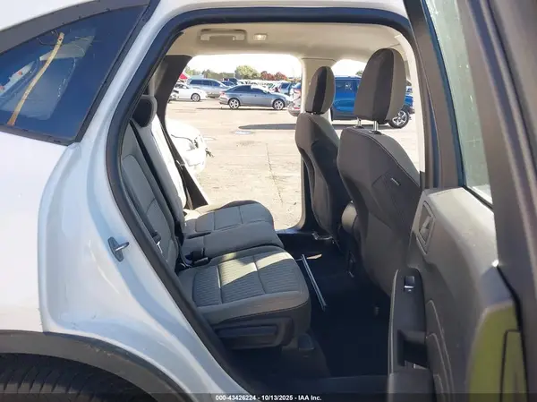 1FMCU9F69NUB50766 2022 FORD ESCAPE - Image 8