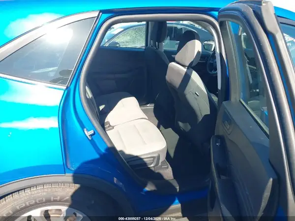 1FMCU9F6XMUA95288 2021 FORD ESCAPE - Image 8