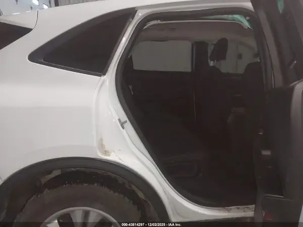 1FMCU9FNXPUB22582 2023 FORD ESCAPE - Image 8