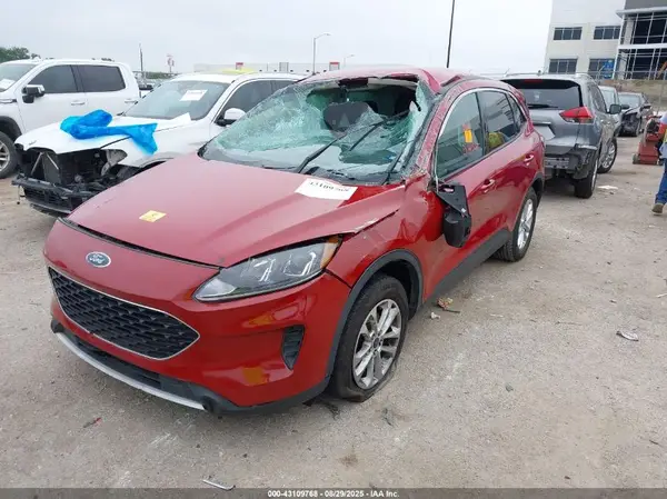 1FMCU9G60LUA04381 2020 FORD ESCAPE - Image 2