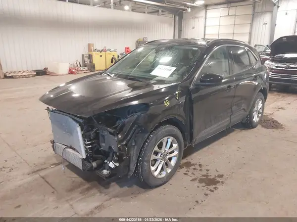 1FMCU9G60LUA35100 2020 FORD ESCAPE - Image 2