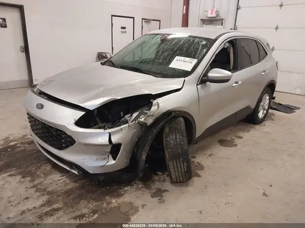 1FMCU9G60LUA38692 2020 FORD ESCAPE - Image 2
