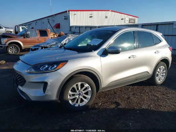 1FMCU9G60LUB71212 2020 FORD ESCAPE - Image 2