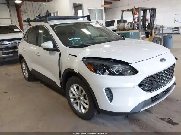 1FMCU9G60LUB80380 2020 FORD ESCAPE - Image 1