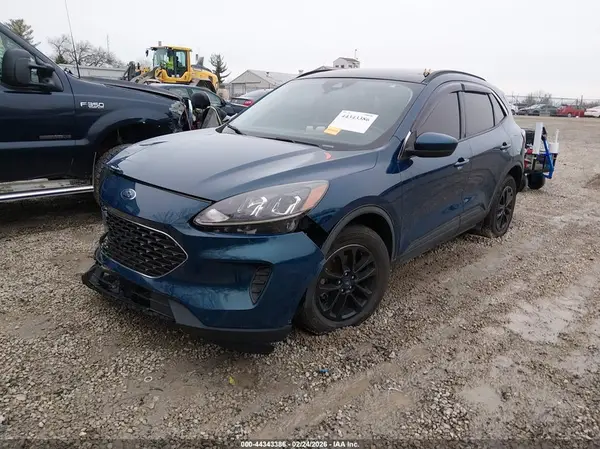 1FMCU9G60LUC14527 2020 FORD ESCAPE - Image 2