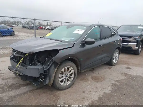1FMCU9G60LUC29772 2020 FORD ESCAPE - Image 2