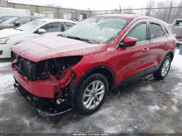1FMCU9G60LUC35975 2020 FORD ESCAPE - Image 2