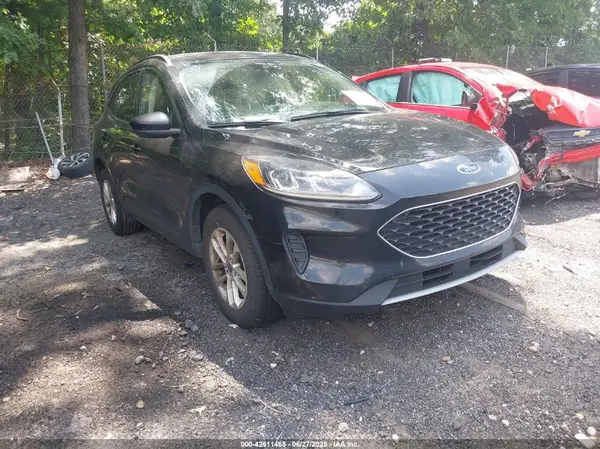 1FMCU9G60LUC66806 2020 FORD ESCAPE - Image 1