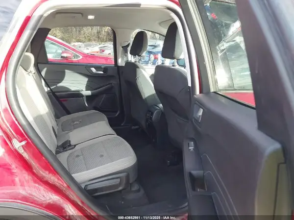 1FMCU9G60MUA15835 2021 FORD ESCAPE - Image 8