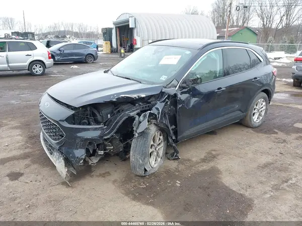1FMCU9G60MUA24972 2021 FORD ESCAPE - Image 2
