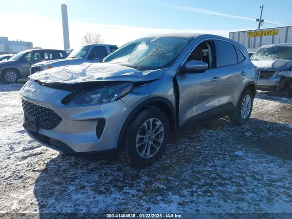 1FMCU9G60MUA46566 2021 FORD ESCAPE - Image 2