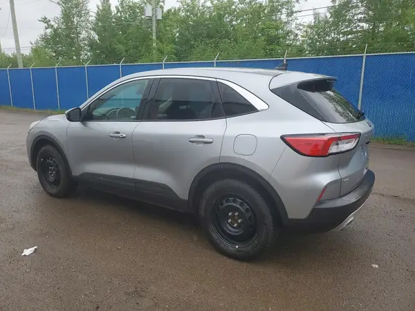 1FMCU9G60MUA56160 2021 FORD ESCAPE - Image 2