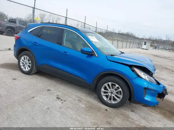 1FMCU9G60MUB02425 2021 FORD ESCAPE - Image 1
