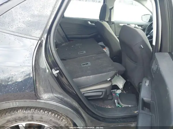 1FMCU9G60MUB28085 2021 FORD ESCAPE - Image 8
