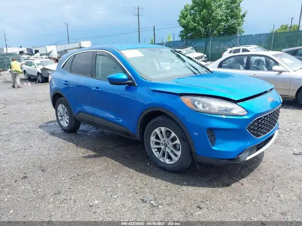 1FMCU9G60MUB30337 2021 FORD ESCAPE - Image 1