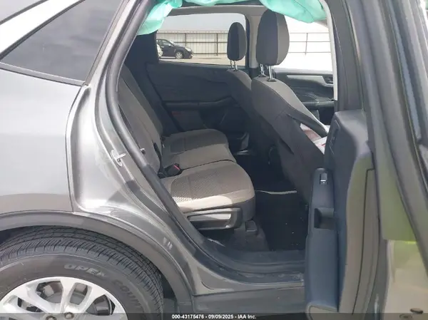 1FMCU9G60NUA37089 2022 FORD ESCAPE - Image 8