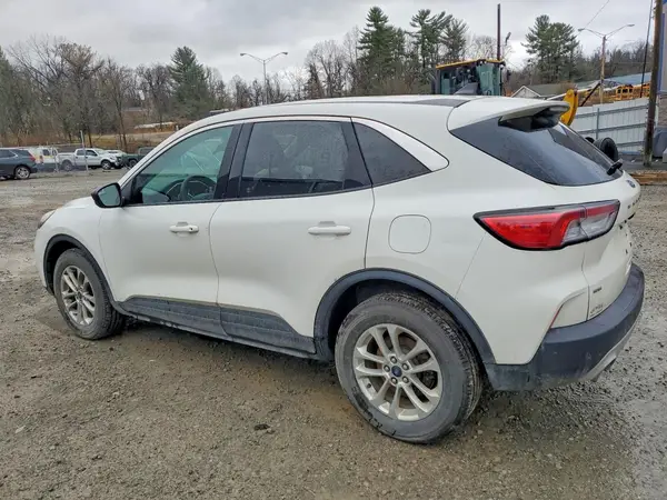 1FMCU9G60NUA60467 2022 FORD ESCAPE - Image 2