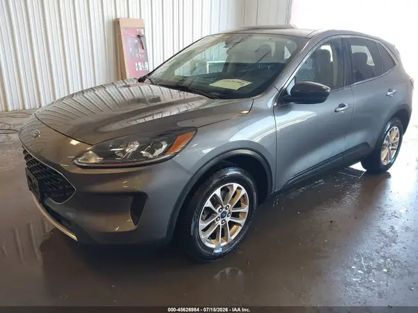 1FMCU9G60NUB10901 2022 FORD ESCAPE - Image 2