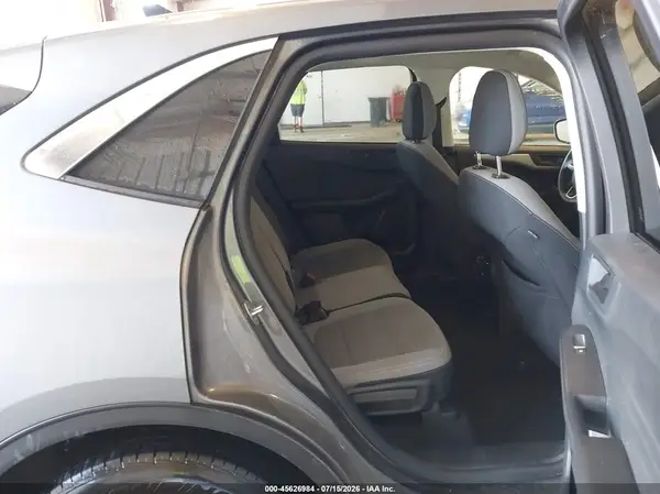 1FMCU9G60NUB10901 2022 FORD ESCAPE - Image 8