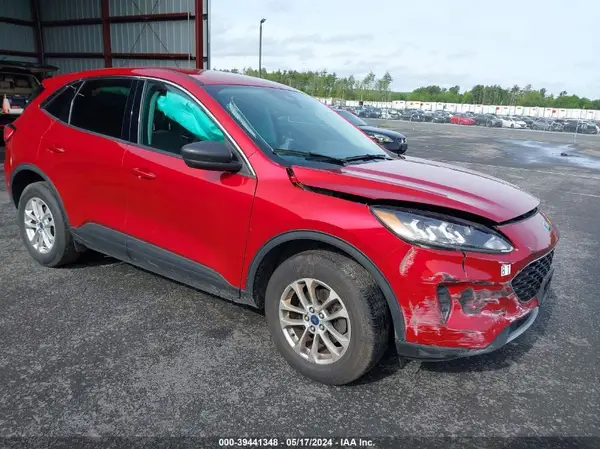 1FMCU9G60NUB16102 2022 FORD ESCAPE - Image 1