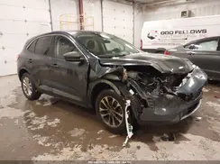 1FMCU9G60NUB71195 2022 FORD ESCAPE