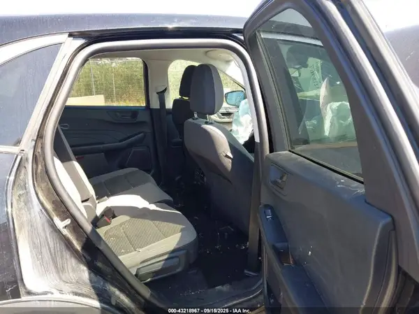 1FMCU9G60NUB71780 2022 FORD ESCAPE - Image 8