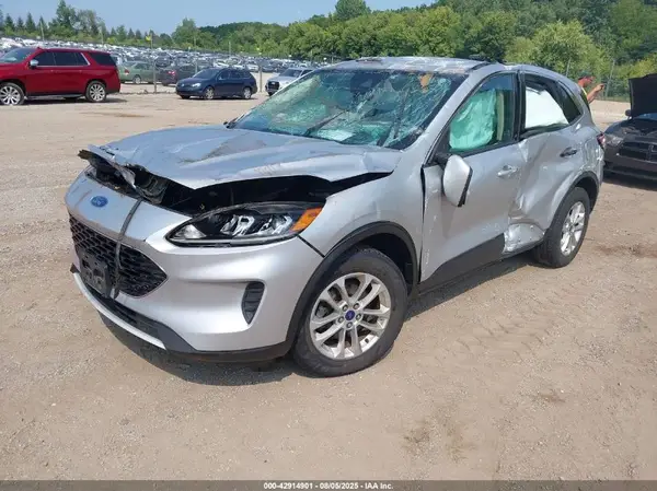 1FMCU9G61LUA08701 2020 FORD ESCAPE - Image 2