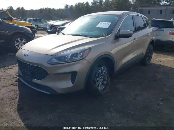 1FMCU9G61LUB25162 2020 FORD ESCAPE - Image 2