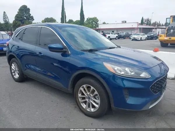 1FMCU9G61LUB73003 2020 FORD ESCAPE - Image 1