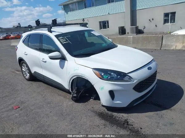 1FMCU9G61LUB80243 2020 FORD ESCAPE - Image 1