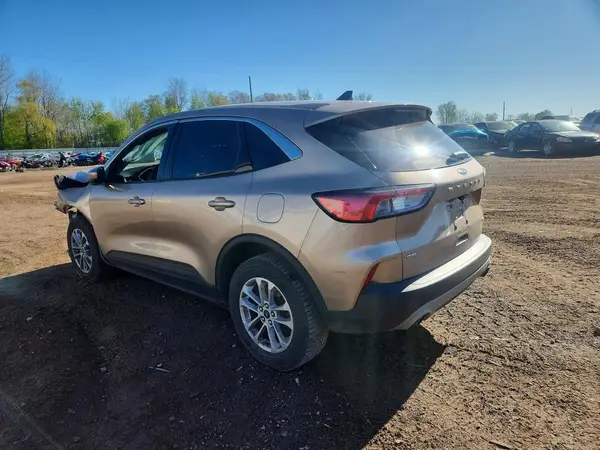 1FMCU9G61LUB86320 2020 FORD ESCAPE - Image 2